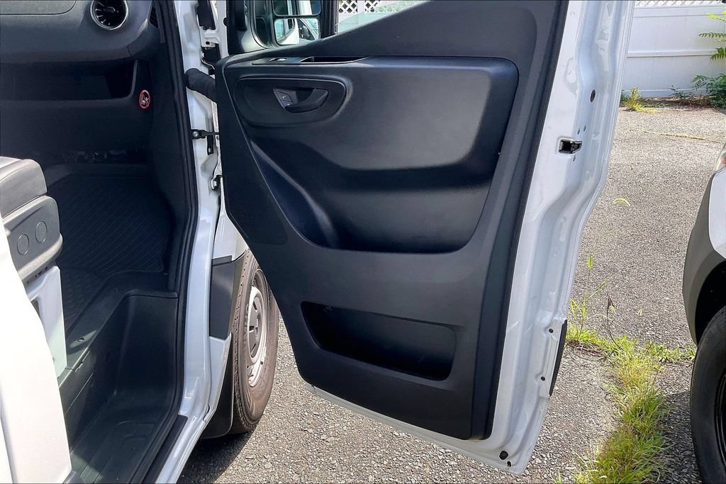 Used 2026 Mercedes-Benz Sprinter 2500 image 18