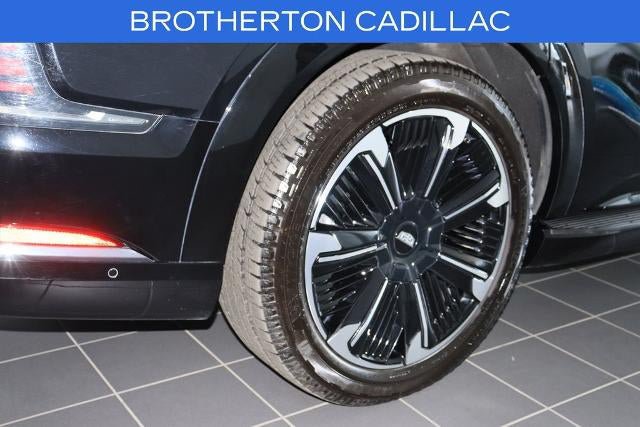 Certified 2025 Cadillac Escalade IQ Sport 2 AWD/4WD image 18