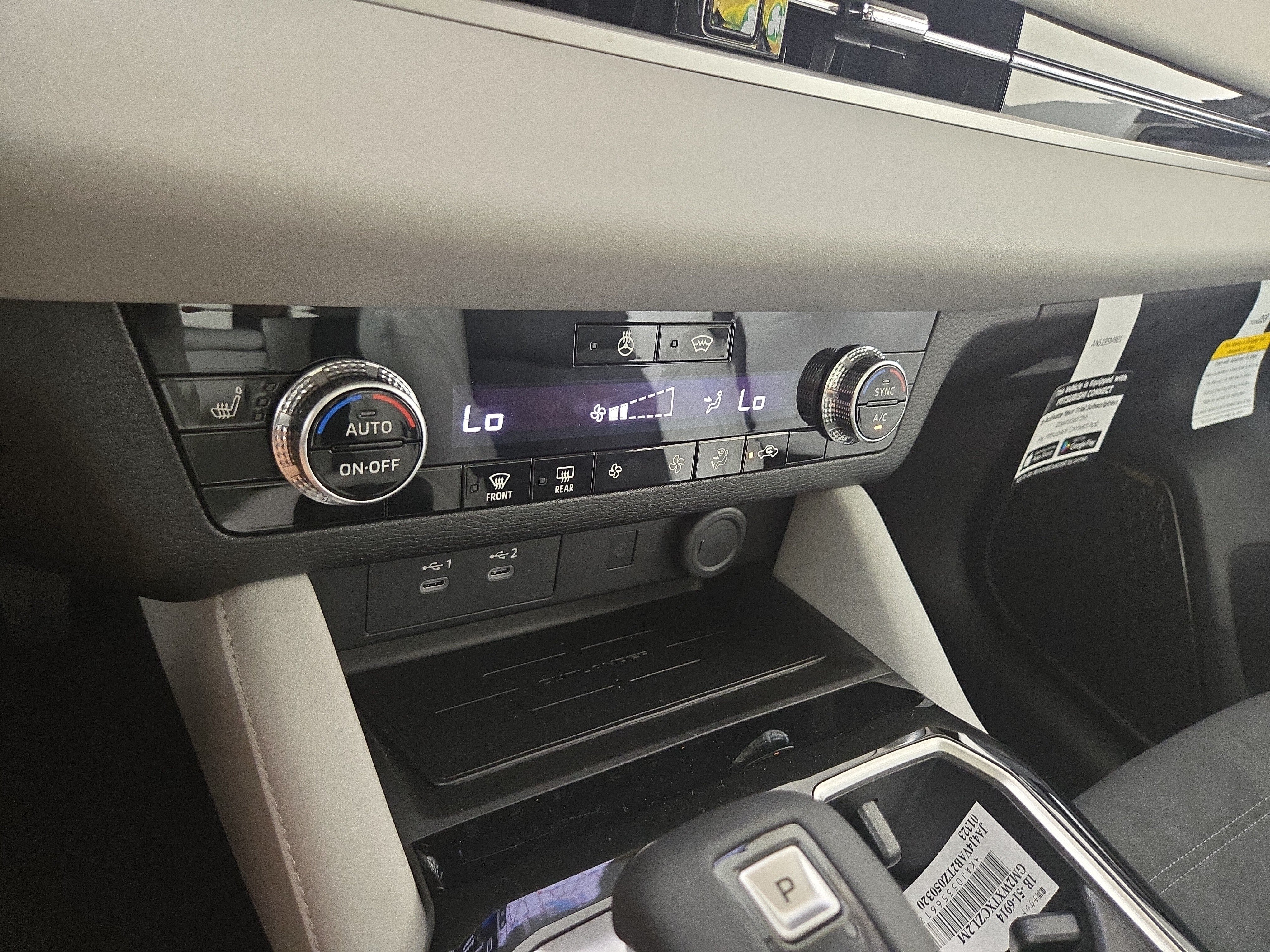 New 2026 Mitsubishi Outlander SE AWD/4WD image 27