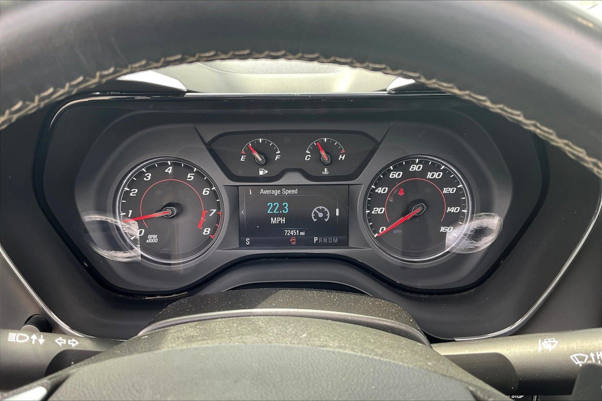 Used 2018 Chevrolet Camaro LT RWD image 18