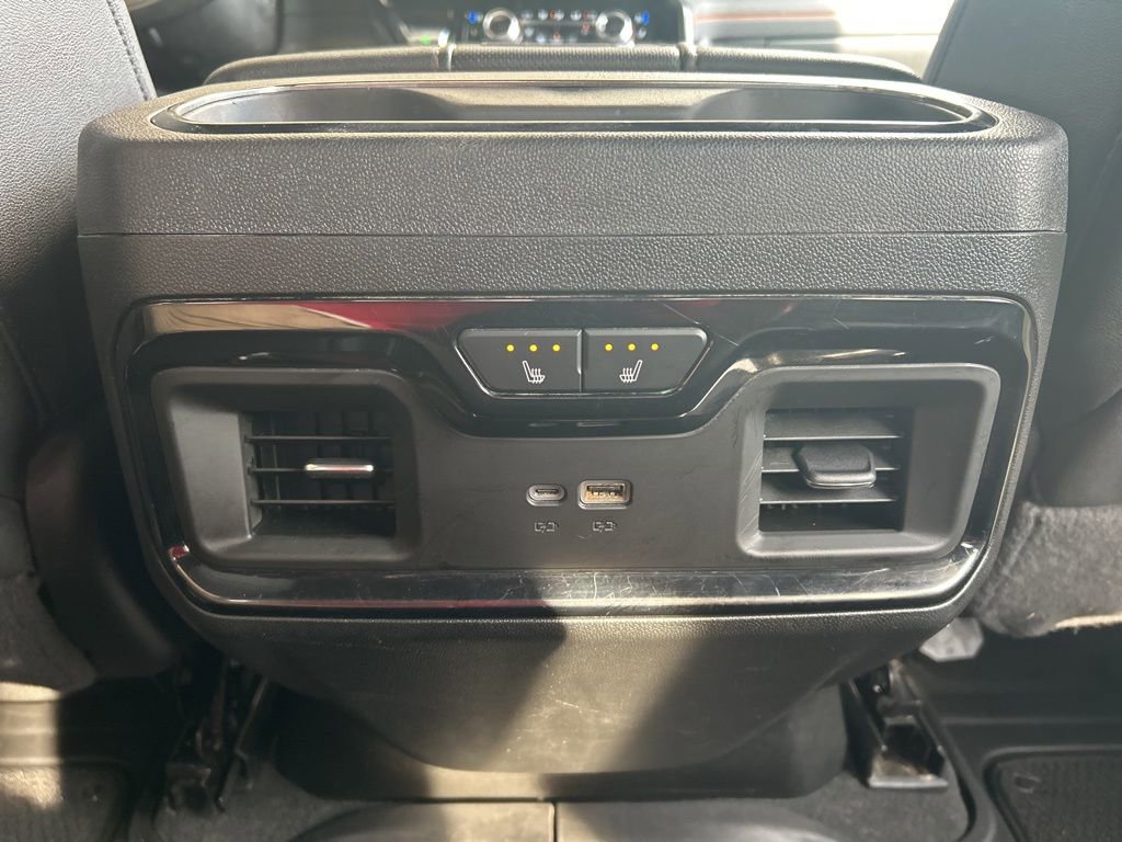Used 2025 GMC Sierra 2500 AT4 w/ AT4 Premium Plus Package image 16