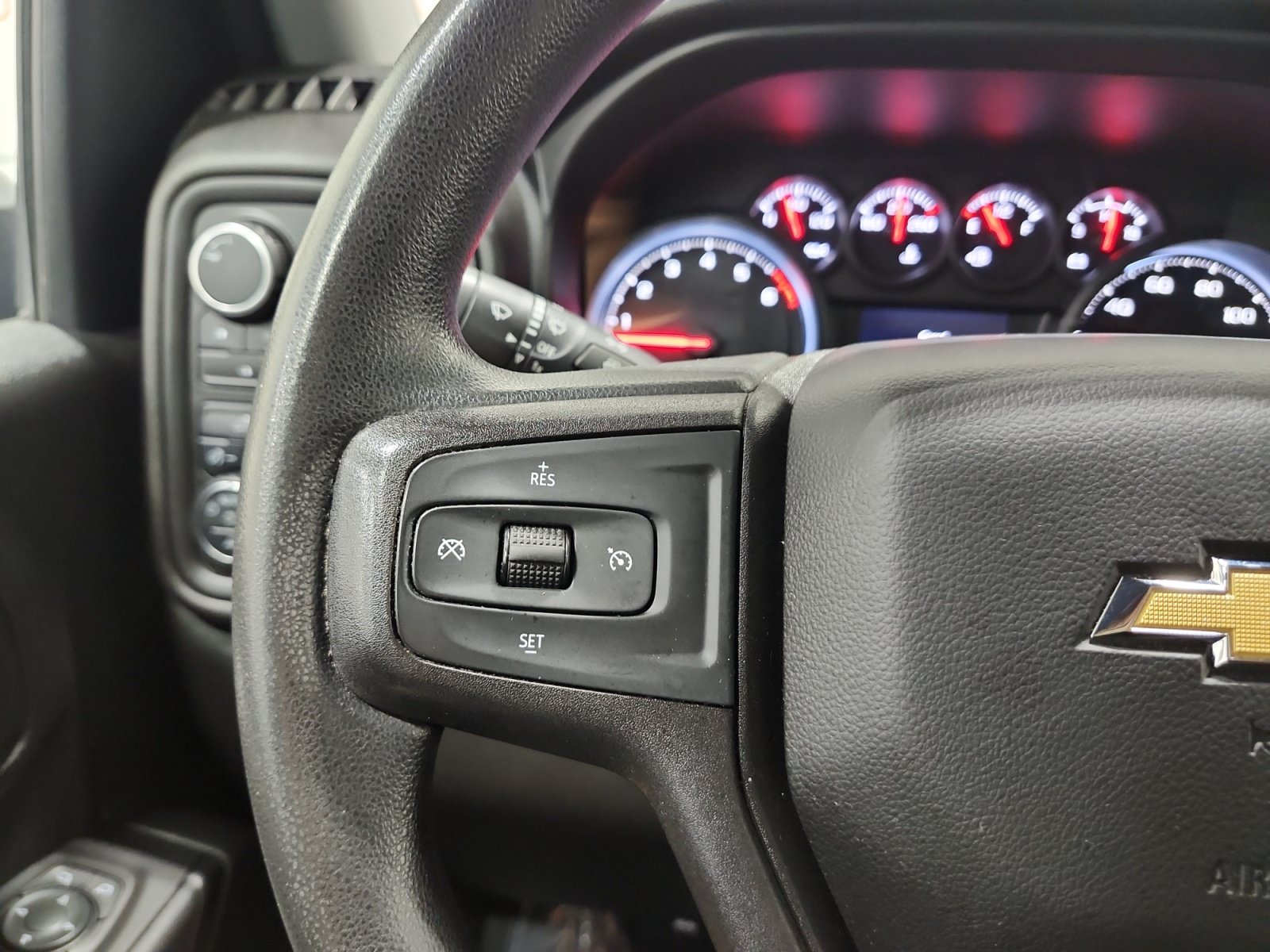 Used 2021 Chevrolet Silverado 2500 Custom w/ Custom Value Package AWD/4WD image 22