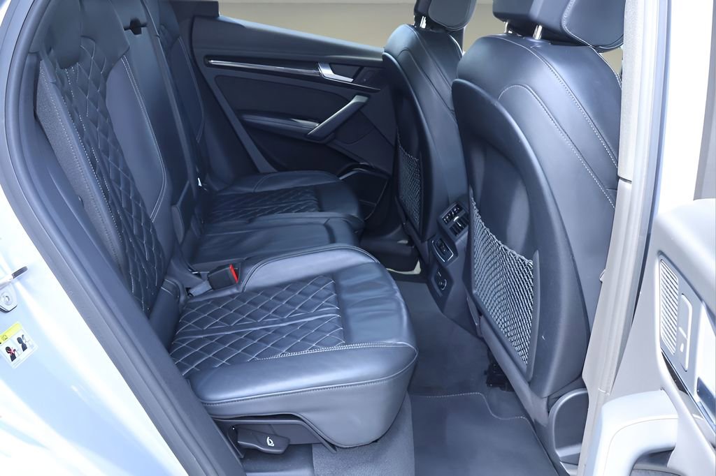 Used 2020 Audi SQ5 Premium Plus image 19