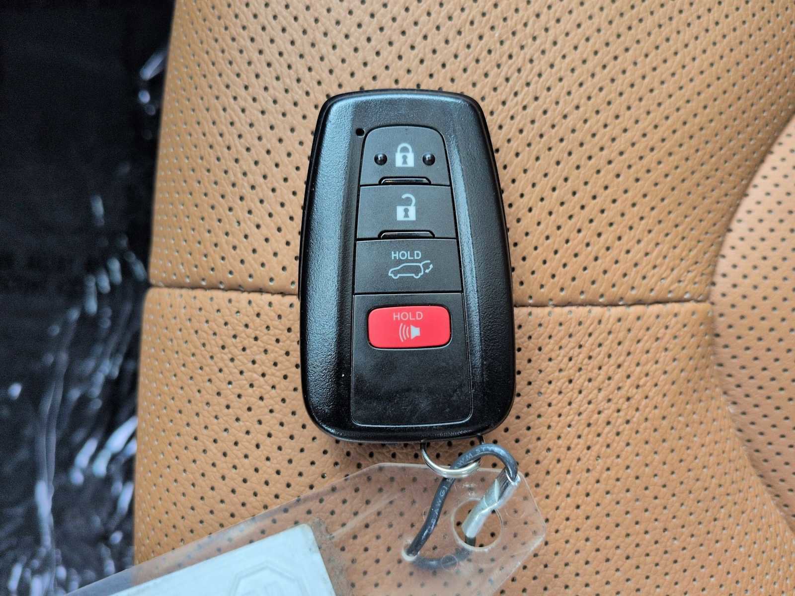 Used 2022 Toyota Highlander Platinum AWD/4WD image 37