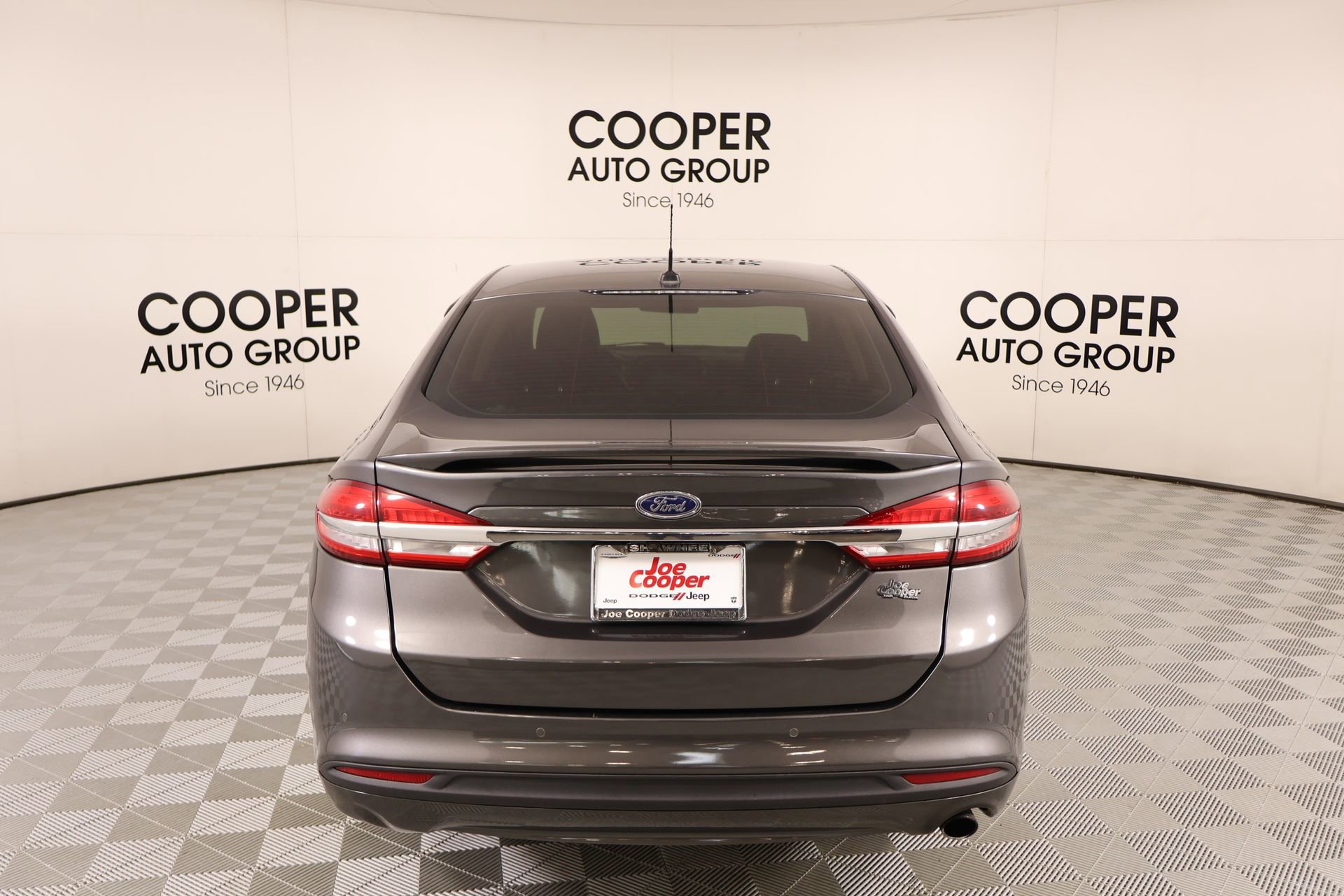 Used 2017 Ford Fusion SE w/ Equipment Group 201A FWD image 20