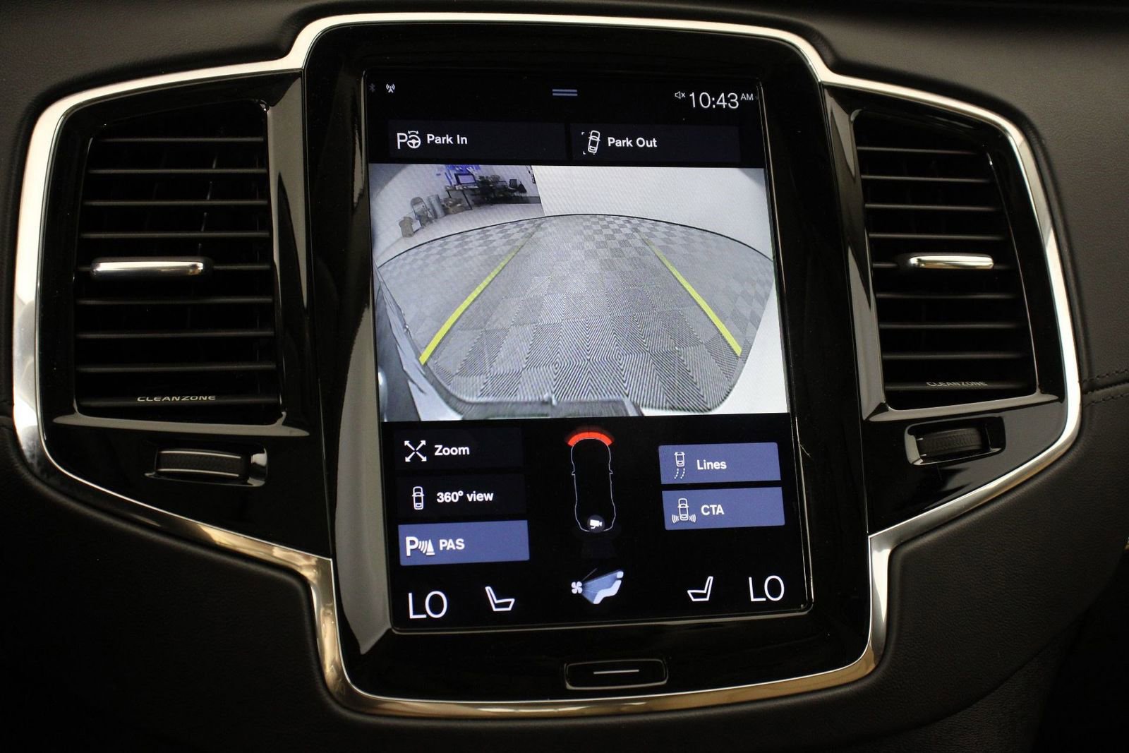 Used 2016 Volvo XC90 T8 Inscription w/ Vision Package AWD/4WD image 13