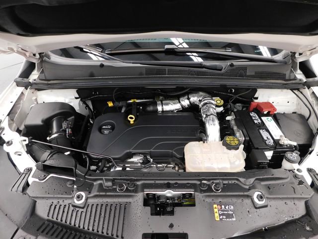 Used 2022 Chevrolet Trax LS w/ Tint and Cruise Package image 38