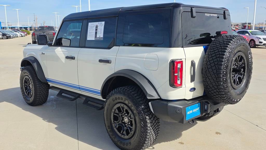 Used 2024 Ford Bronco Wildtrak image 3