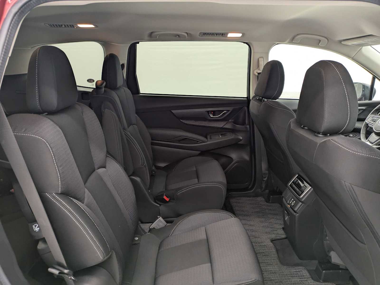 Used 2024 Subaru Ascent Premium w/ Convenience Package image 21