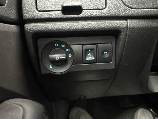 Used 2012 Ford Fusion SE FWD image 35