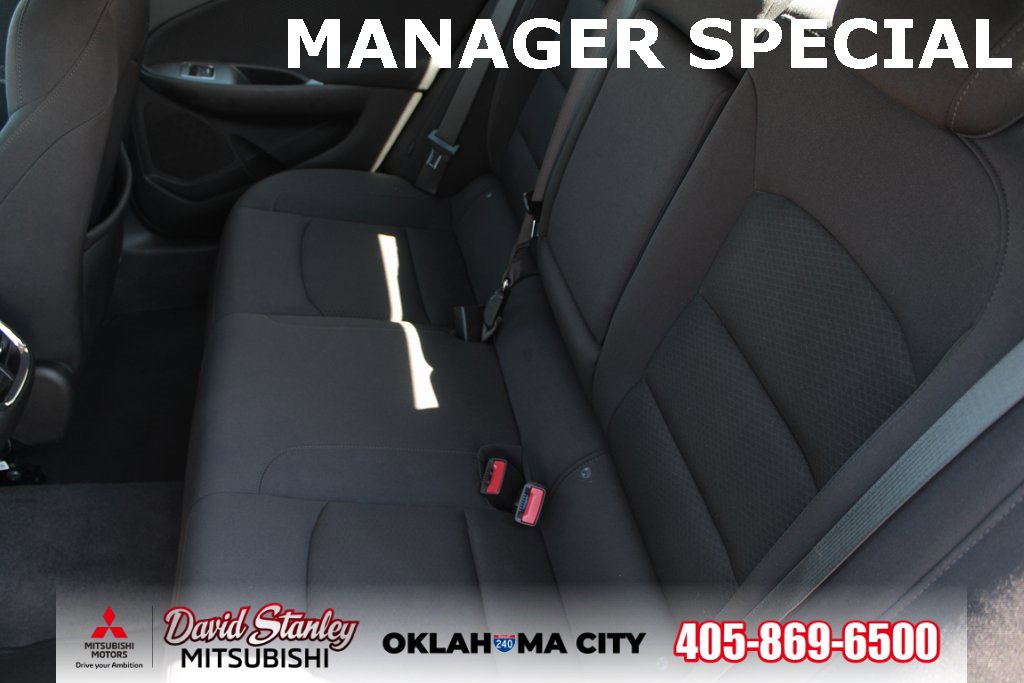 Used 2023 Chevrolet Malibu LT image 11