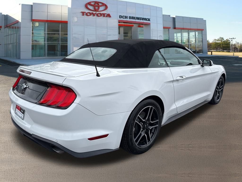 Used 2020 Ford Mustang Convertible w/ Equipment Group 101A image 5