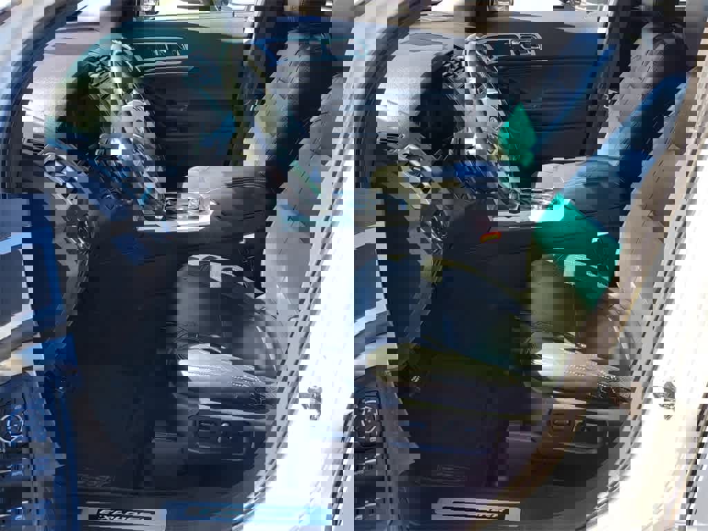 Used 2015 Ford Explorer Sport w/ Equipment Group 401A image 10