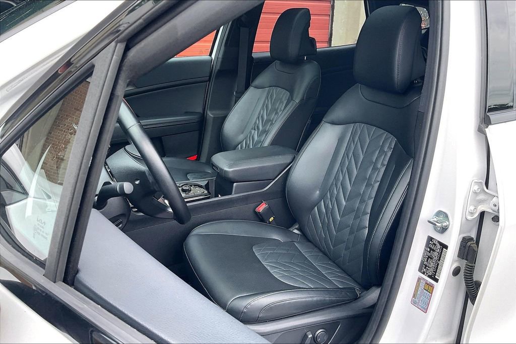 Used 2023 Kia Sportage X-Line w/ X-Line Premium Package AWD/4WD image 24