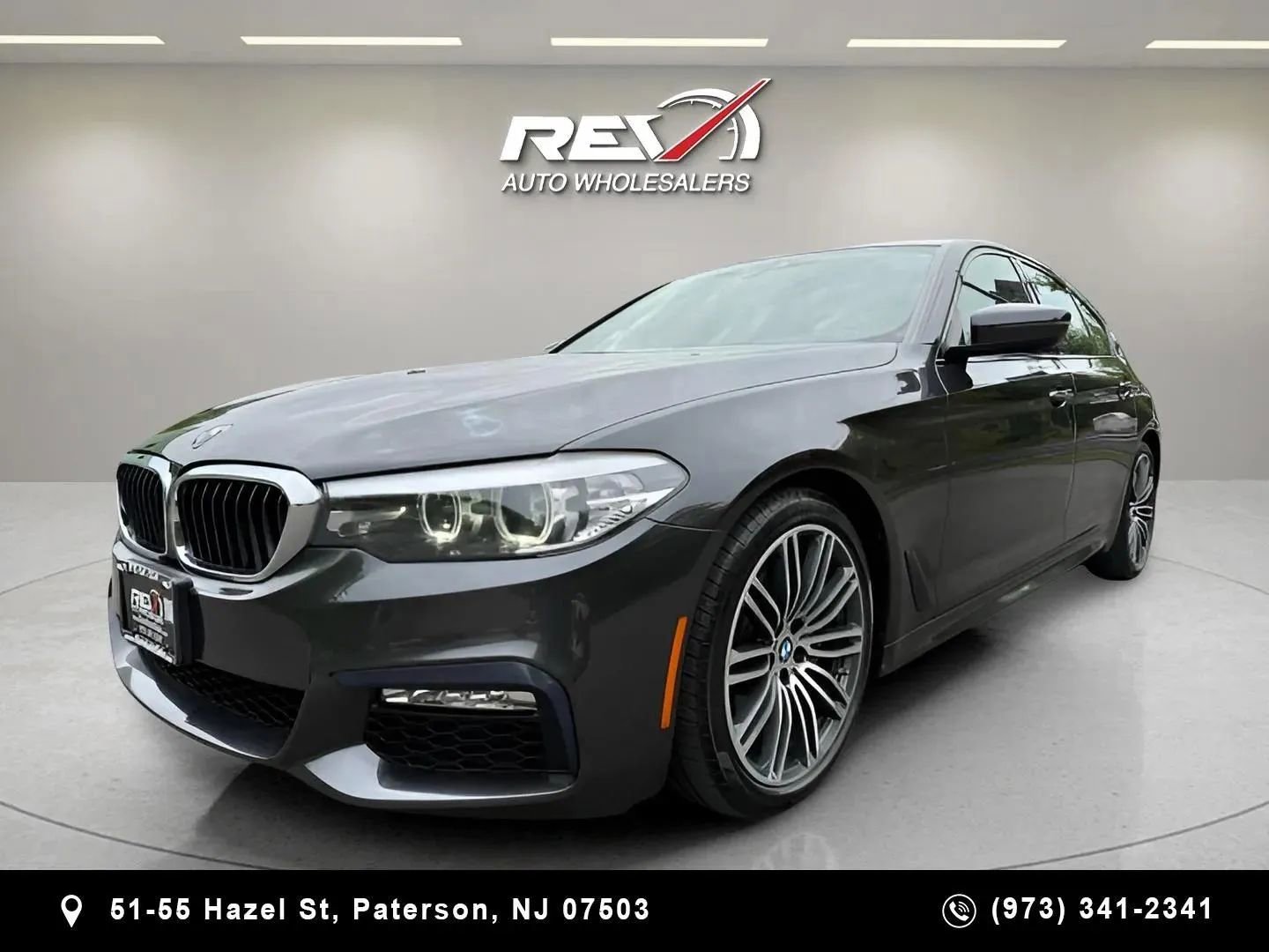 Used 2018 BMW 540i xDrive w/ M Sport Package image 40