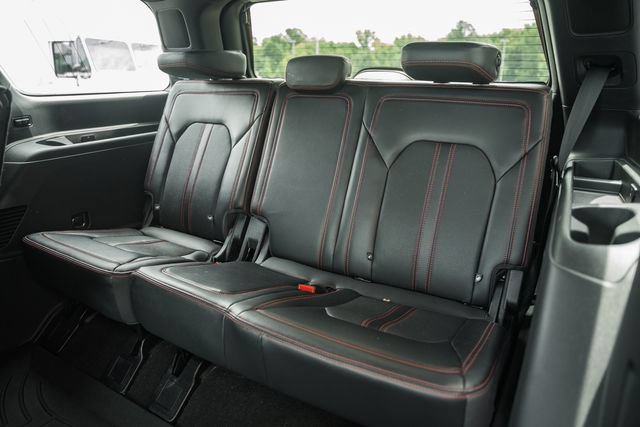 Used 2024 Ford Expedition Limited AWD/4WD image 45