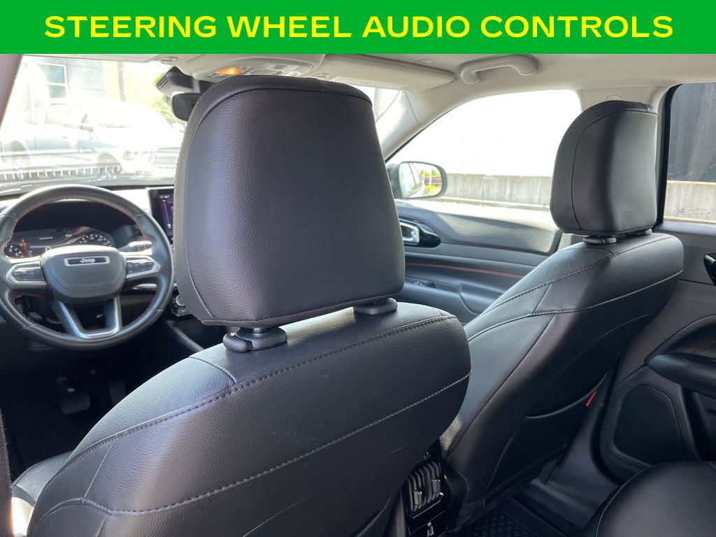 Used 2022 Jeep Compass Trailhawk w/ Trailhawk Convenience Group AWD/4WD image 16