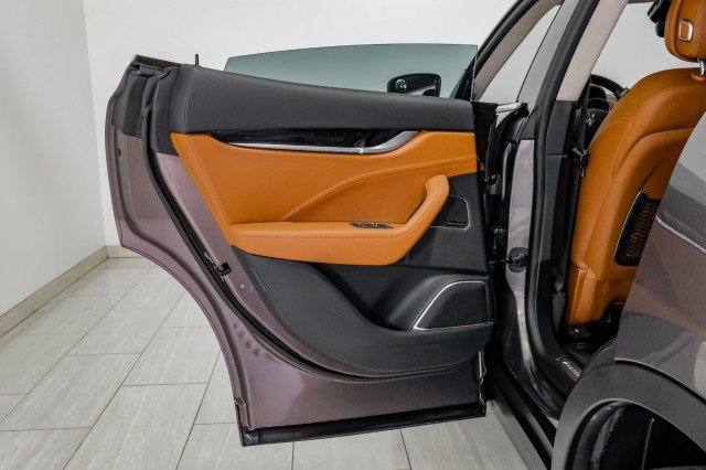 Used 2017 Maserati Levante S image 45