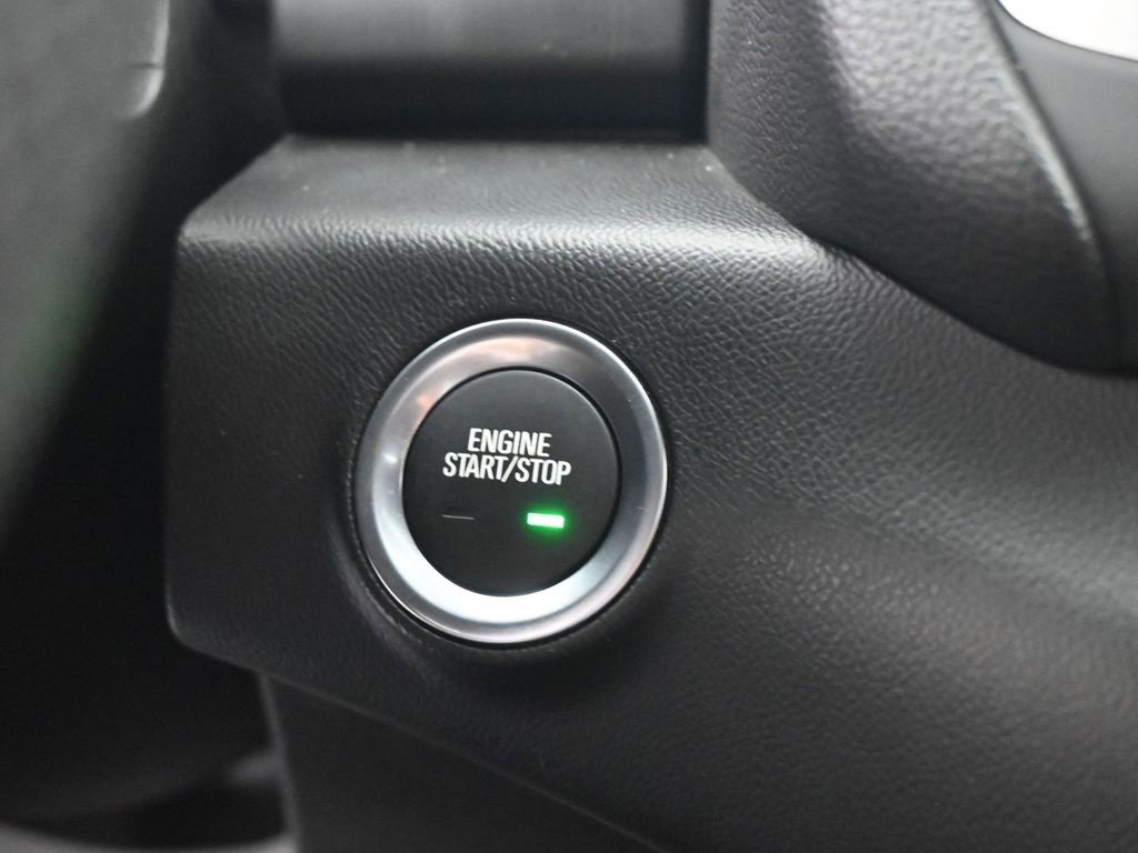 Used 2023 GMC Terrain SLE w/ Driver Convenience Package image 7