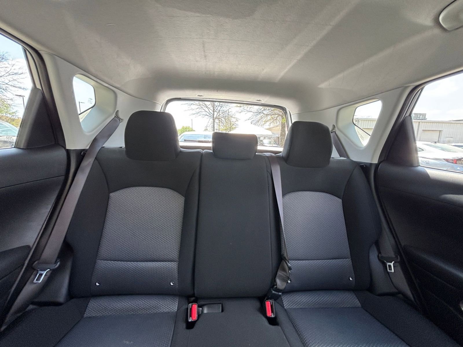 Used 2025 Kia Soul LX w/ LX Technology Package FWD image 38