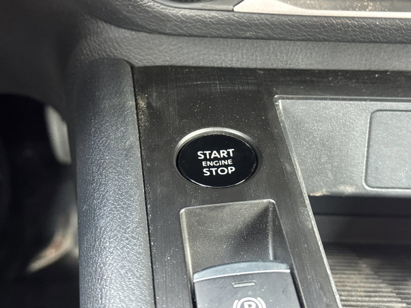 New 2026 Nissan Kicks S image 21