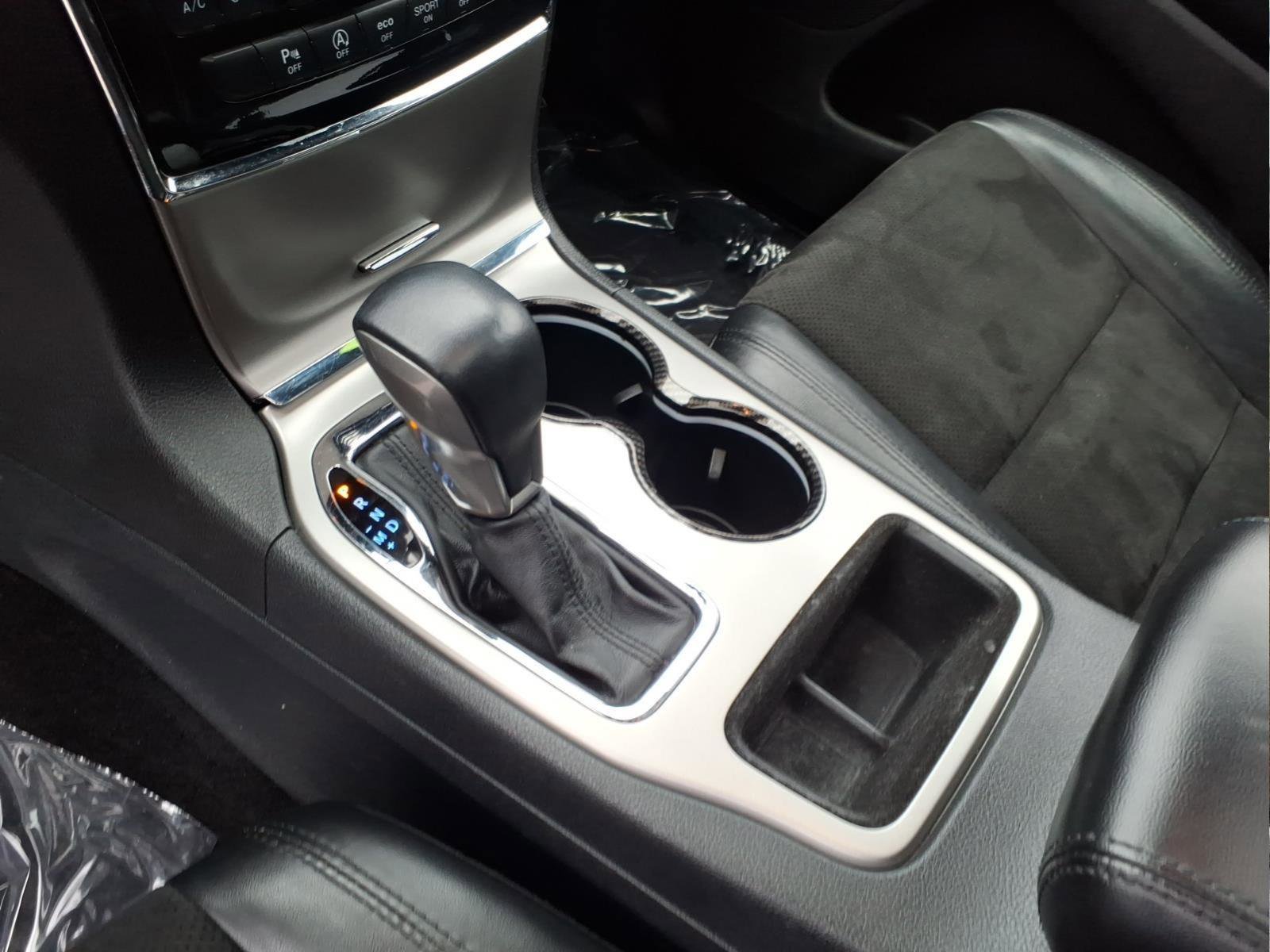 Used 2019 Jeep Grand Cherokee Altitude image 17