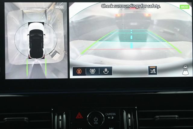 Used 2026 Nissan Pathfinder SL FWD image 14