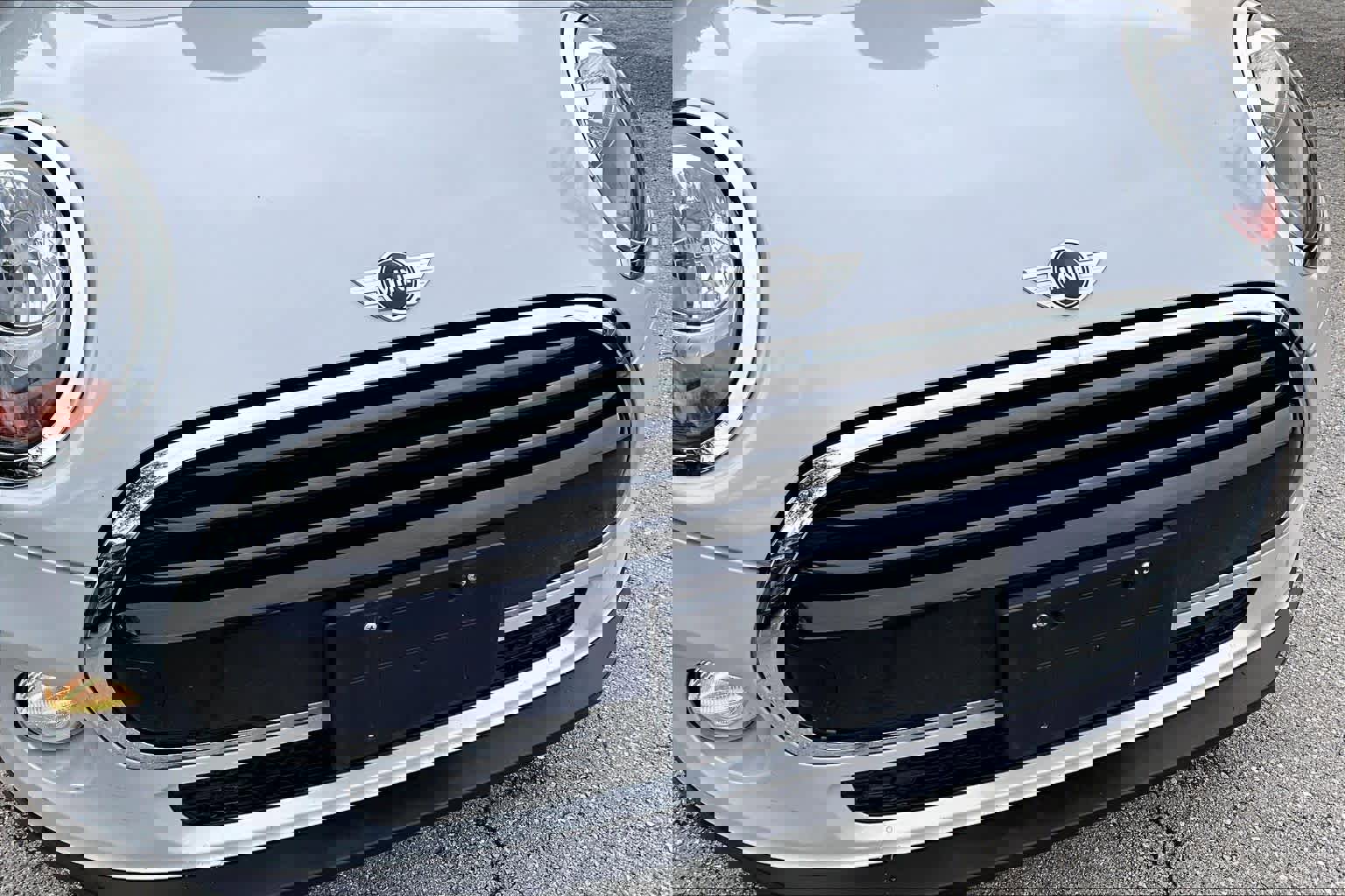 Used 2016 MINI Cooper 2-Door Hardtop image 29