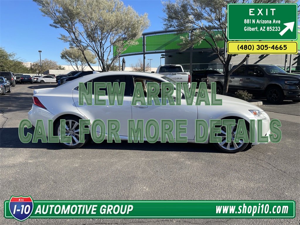 Used 2016 Lexus IS 200t image 2