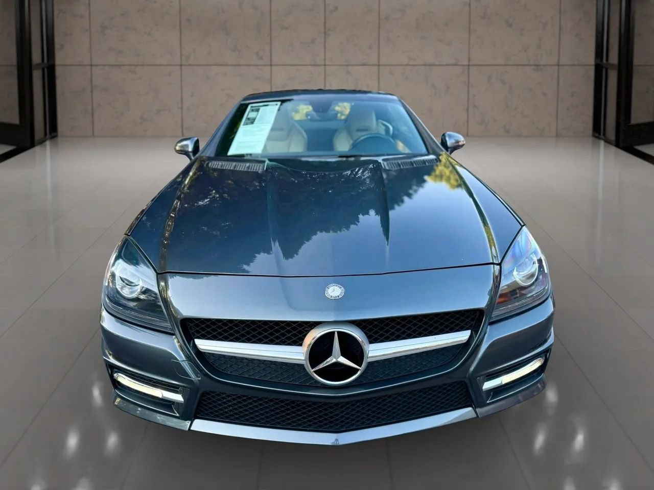 Used 2015 Mercedes-Benz SLK 250 image 14