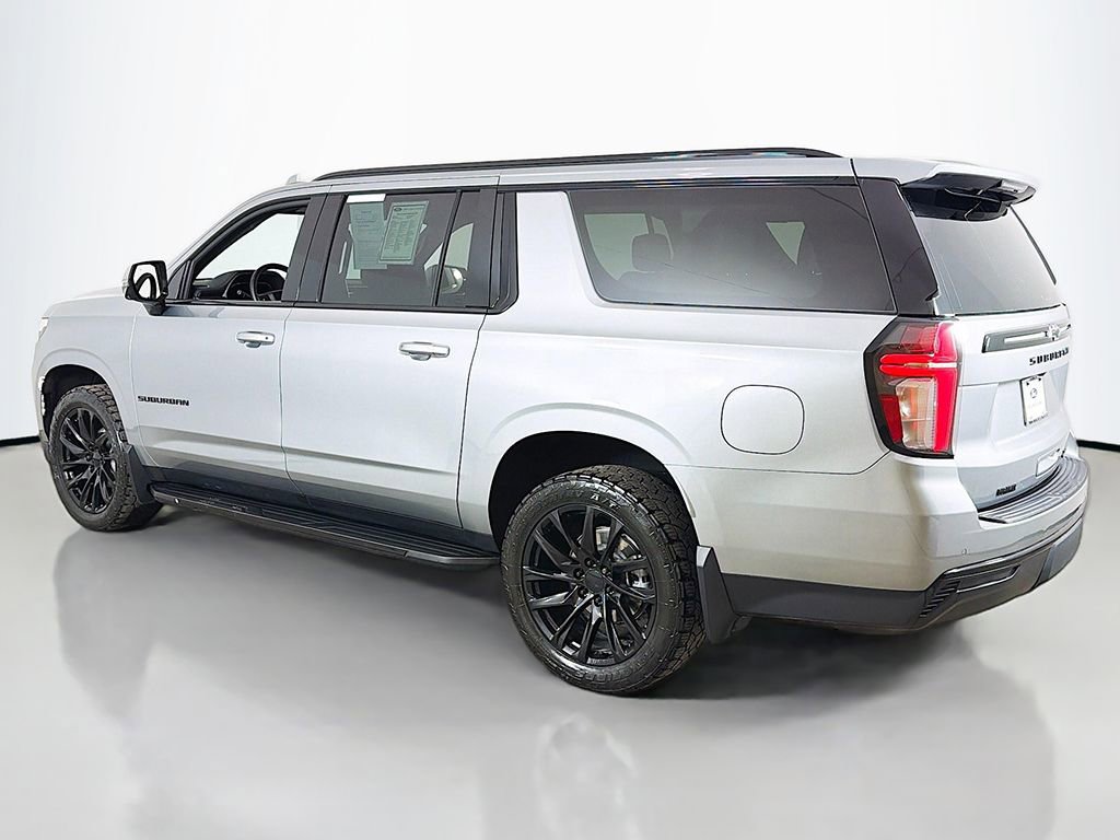 Used 2024 Chevrolet Suburban RST w/ Luxury Package image 13