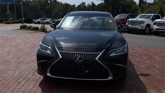 Used 2019 Lexus ES 300h w/ Premium Package image 5
