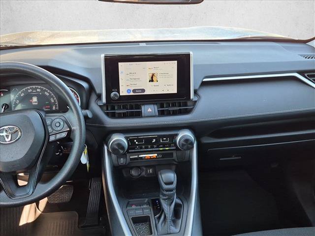Used 2023 Toyota RAV4 LE FWD image 16