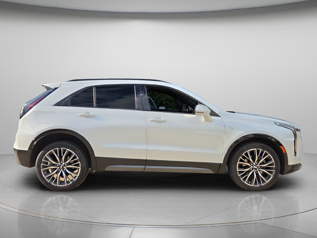 Used 2024 Cadillac XT4 Sport FWD image 8
