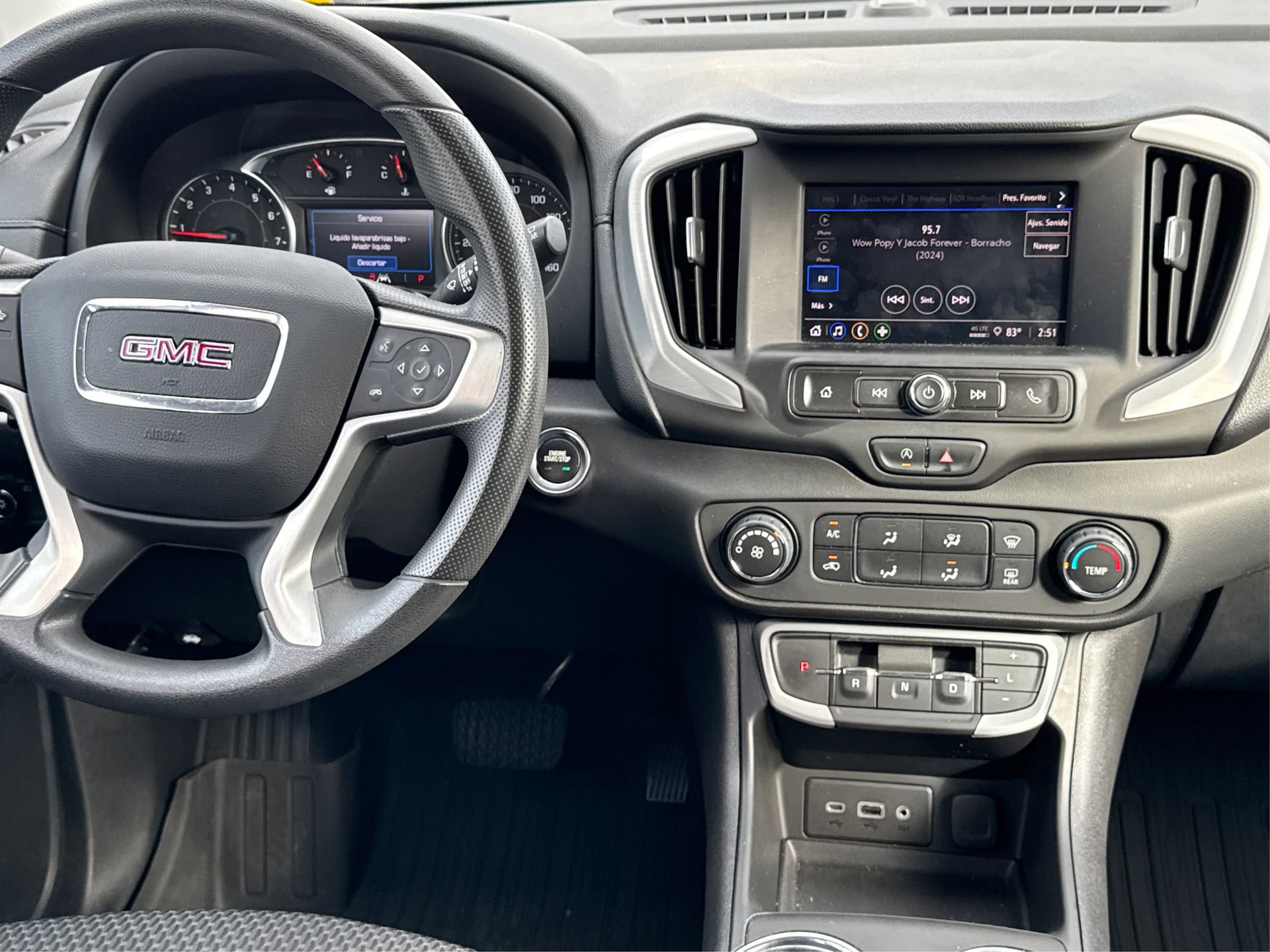 Used 2022 GMC Terrain SLE w/ Elevation Edition image 19