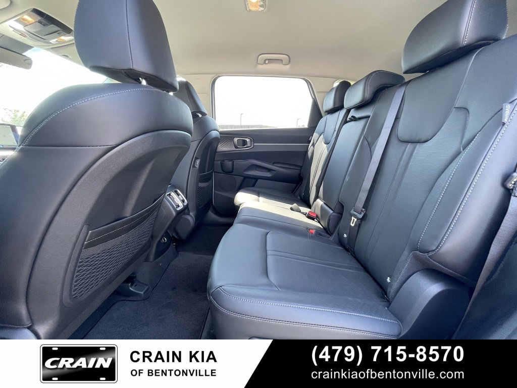 New 2025 Kia Sorento S image 27