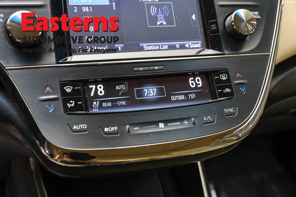 Used 2017 Toyota Avalon Limited w/ All Weather Liner Package FWD image 20