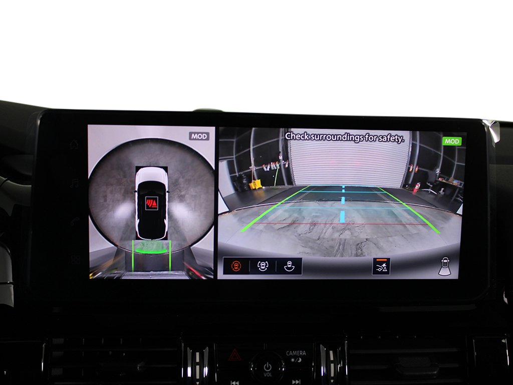 New 2026 Nissan Pathfinder Platinum image 16