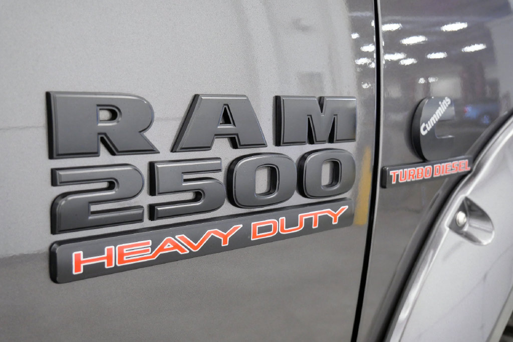 Used 2017 RAM 2500 Laramie w/ Sport Appearance Group AWD/4WD image 10