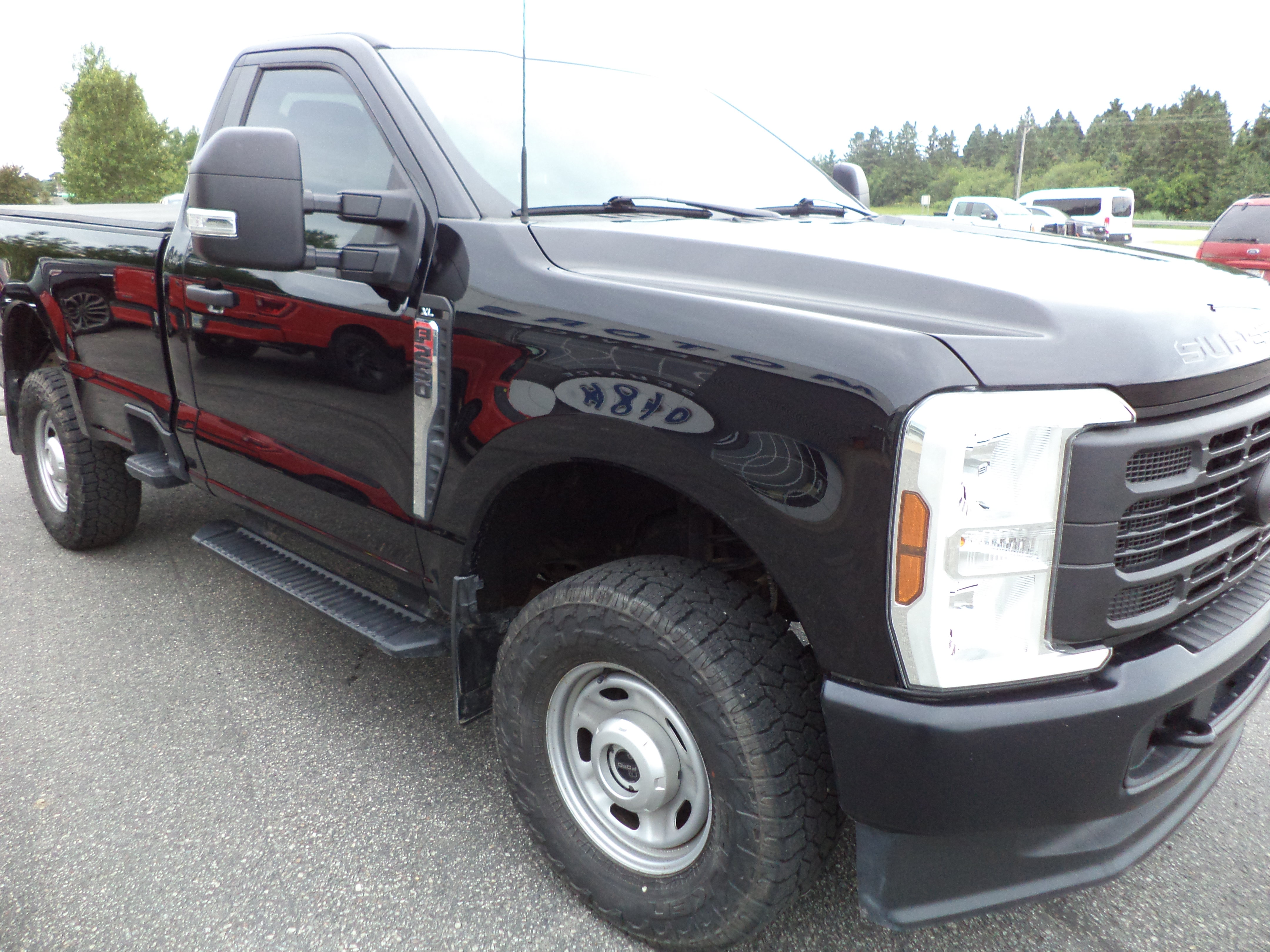 Used 2024 Ford F250 XL w/ Snow Plow Prep Package AWD/4WD image 8