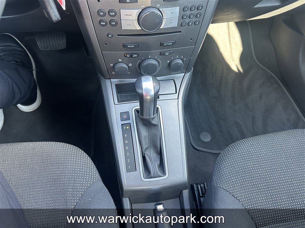 Used 2008 Saturn Astra XE image 7