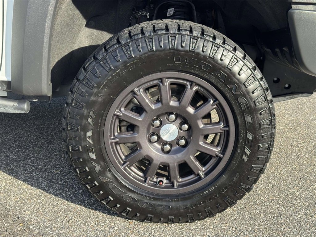 Used 2022 Chevrolet Colorado ZR2 w/ Colorado ZR2 Bison Edition image 26