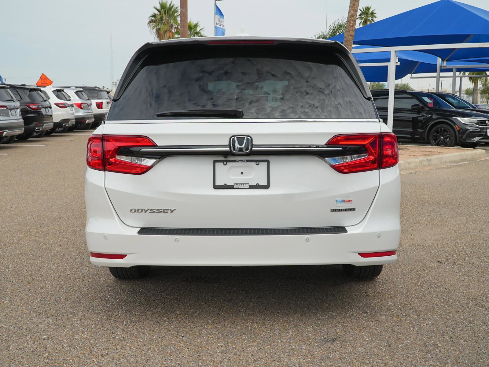 Used 2023 Honda Odyssey Touring image 6