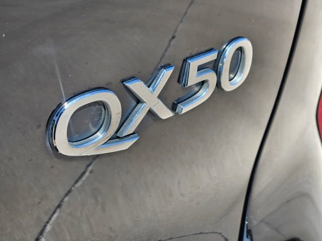 Used 2019 INFINITI QX50 Luxe FWD image 10