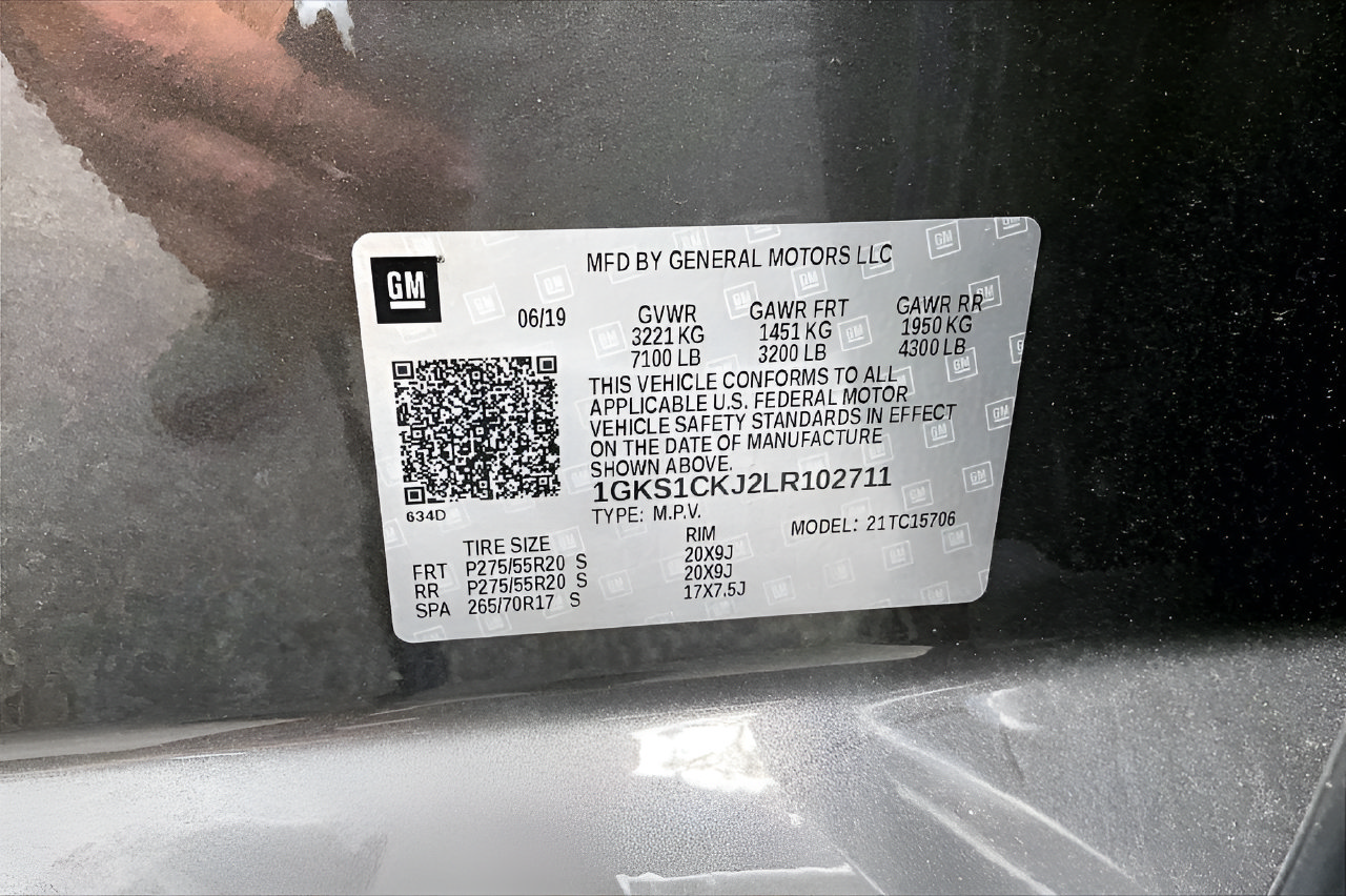 Used 2020 GMC Yukon Denali RWD image 16