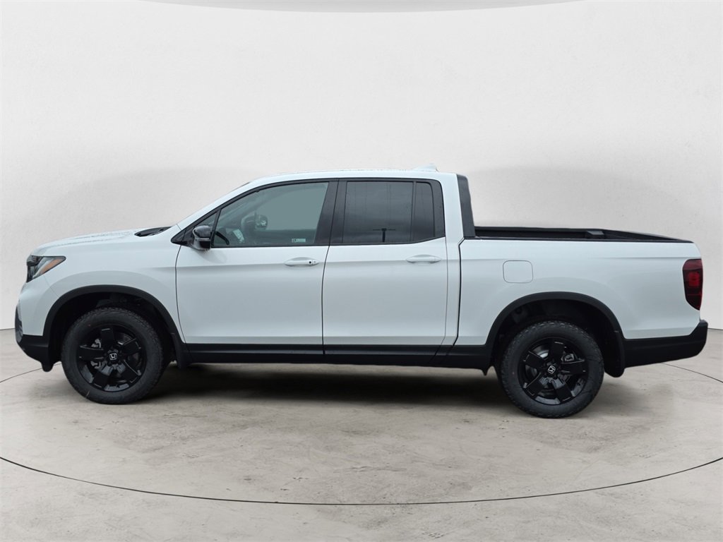 New 2026 Honda Ridgeline Black Edition image 2
