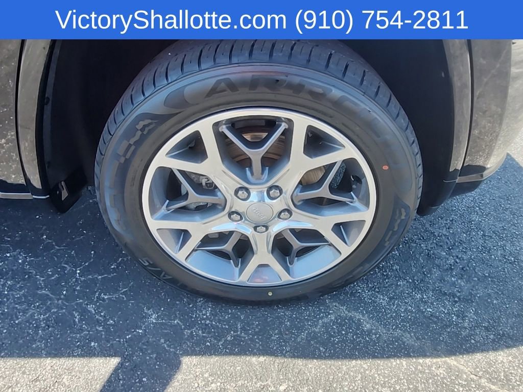Used 2021 Jeep Grand Cherokee Overland AWD/4WD image 37