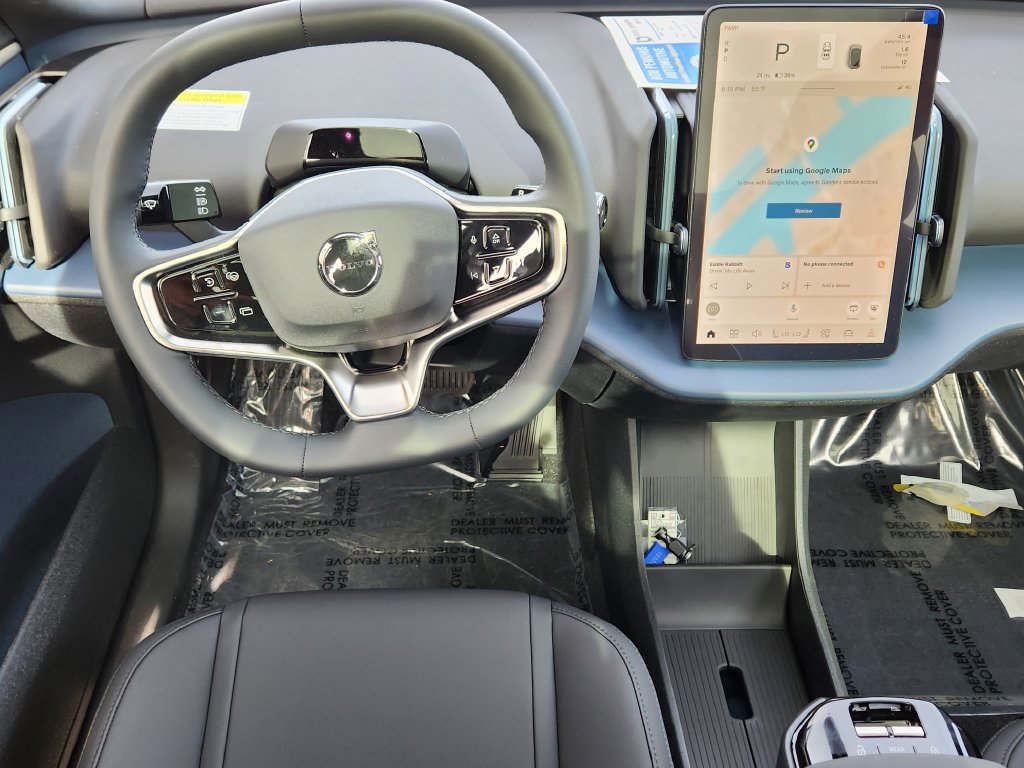 New 2026 Volvo EX30 Plus w/ Climate Package AWD/4WD image 3