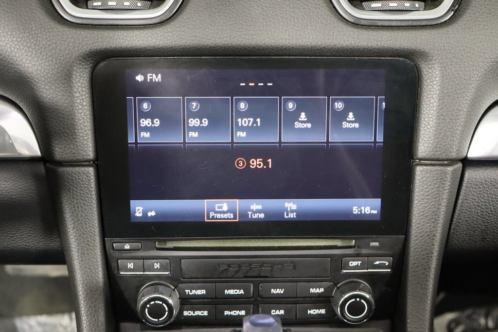 Used 2019 Porsche 718 Boxster RWD image 27