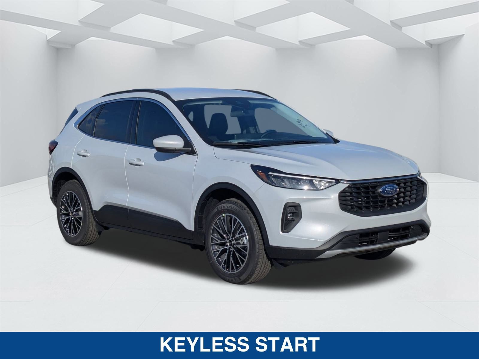 New 2025 Ford Escape SE image 2